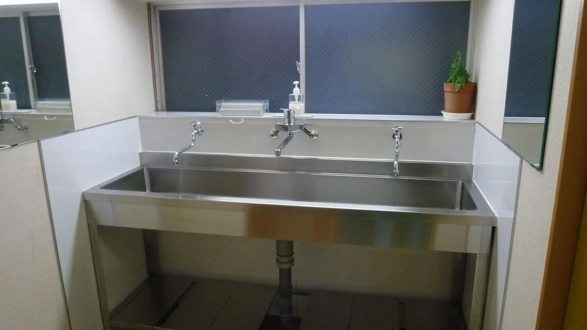 Hotel Meigetsu Präfektur Tokio 2*,